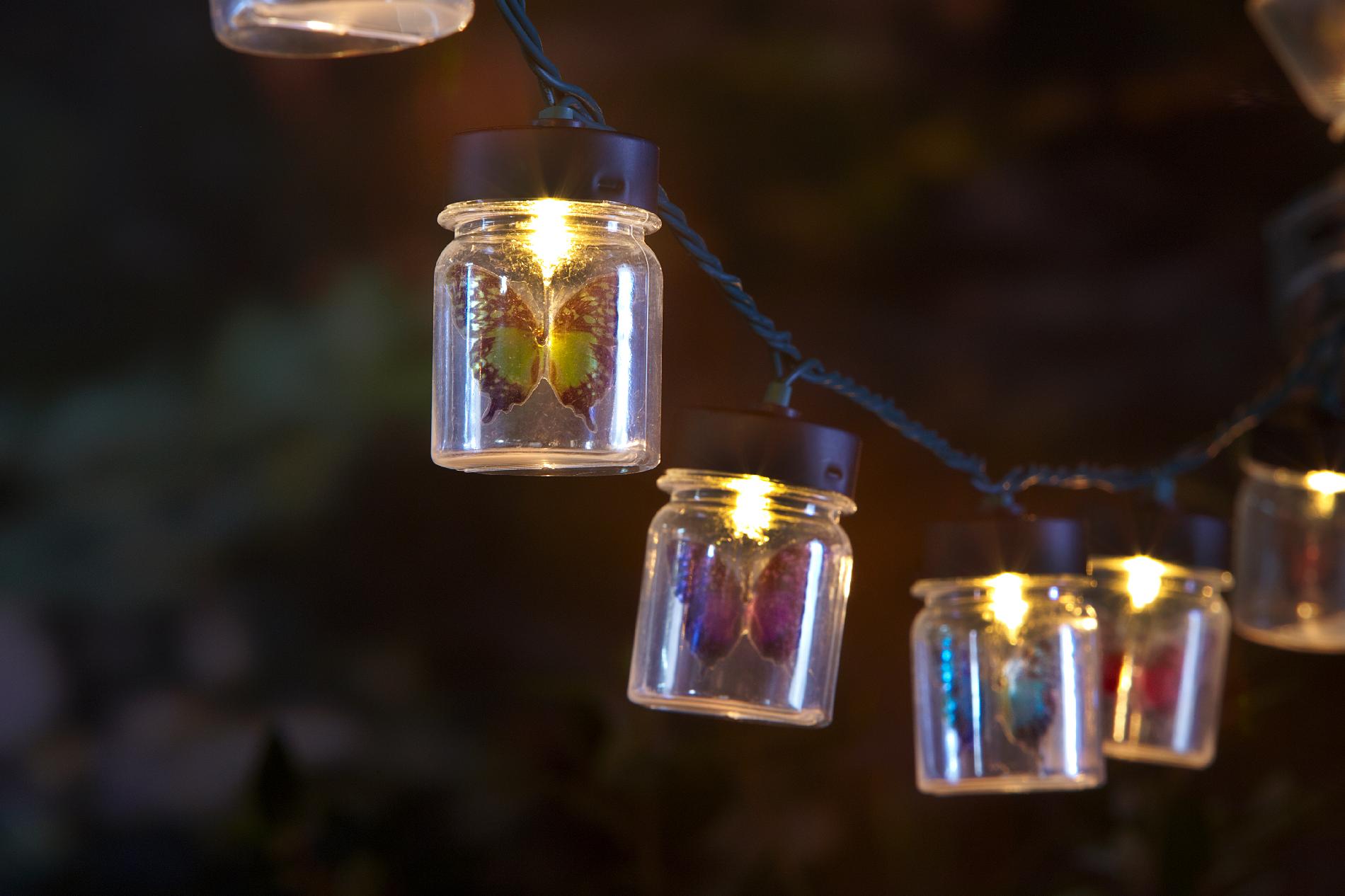 outdoor string lights