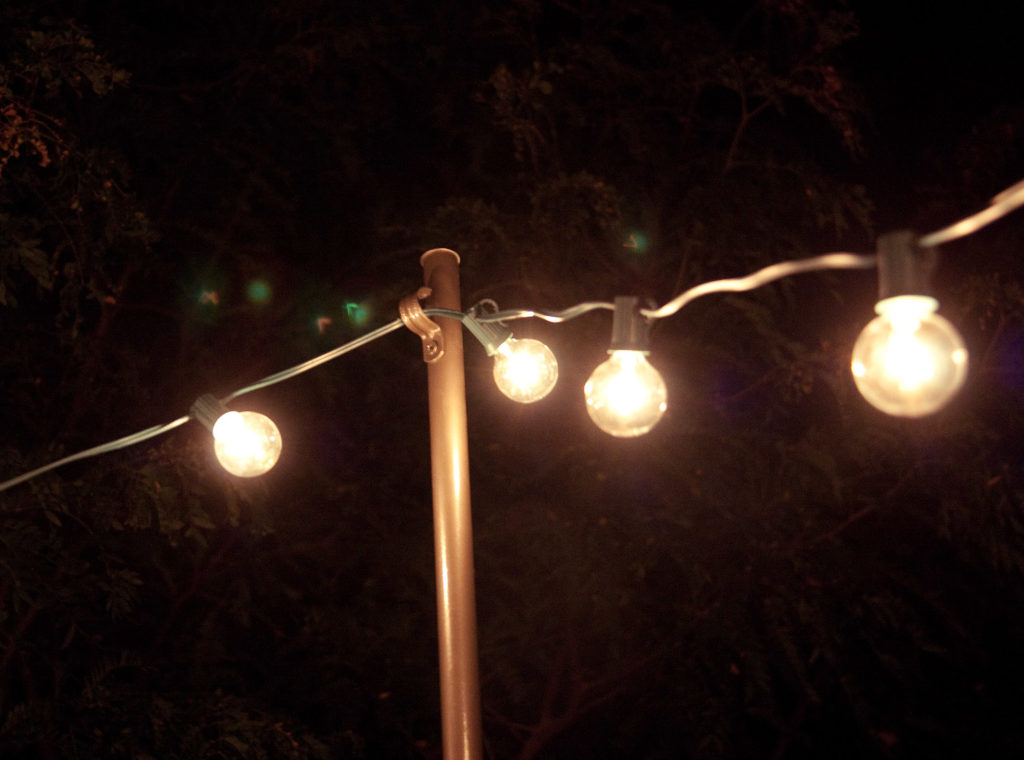 Decorative string lights outdoor - 25 tips by Making Your Home Special ...