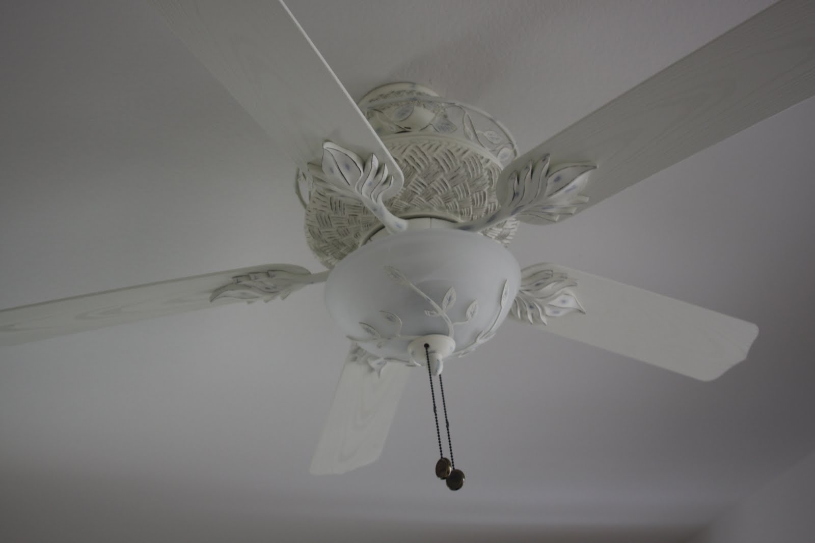 Shabby chic ceiling fans - 10 tips for buyers | Warisan Lighting