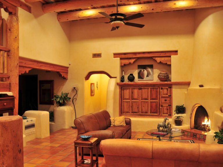 The use and work of Southwestern ceiling fans - Warisan Lighting