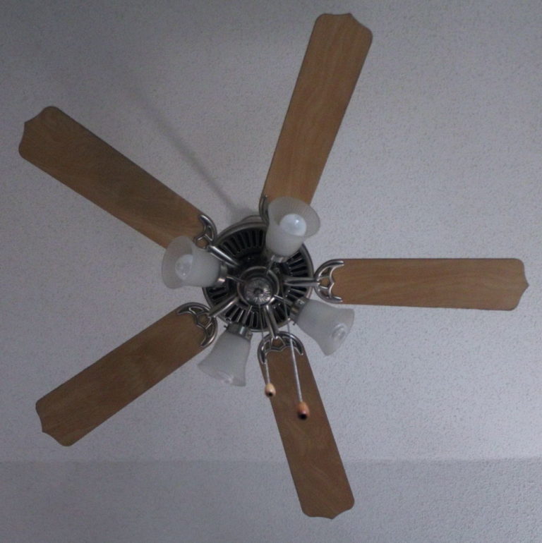 Spray paint ceiling fan Matching your Ceiling Fans to your rooms