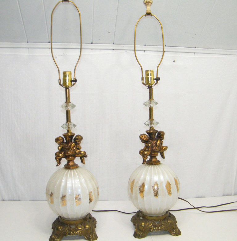 Try all benefits of Angel lamps Warisan Lighting