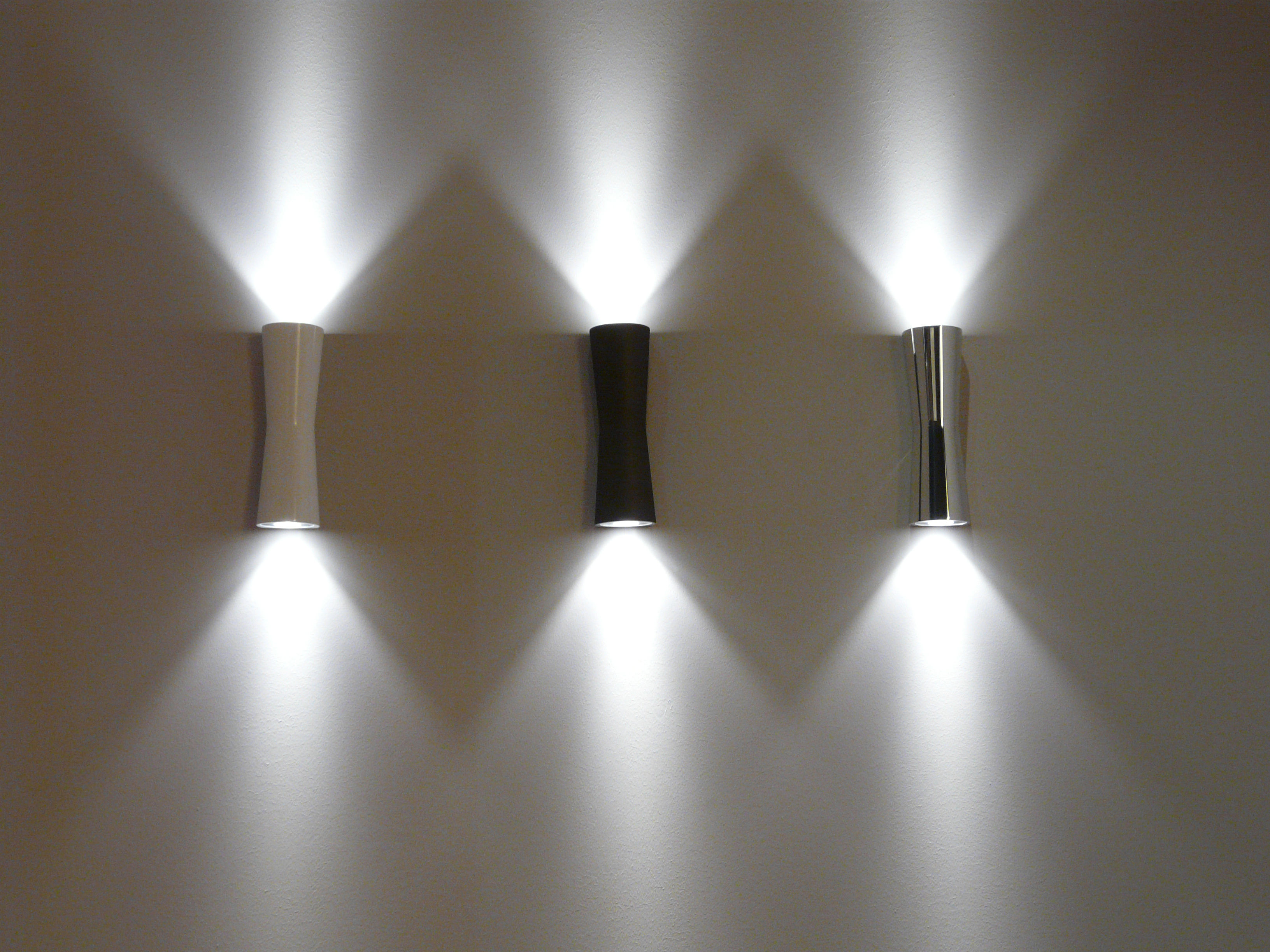 led wall light for living room