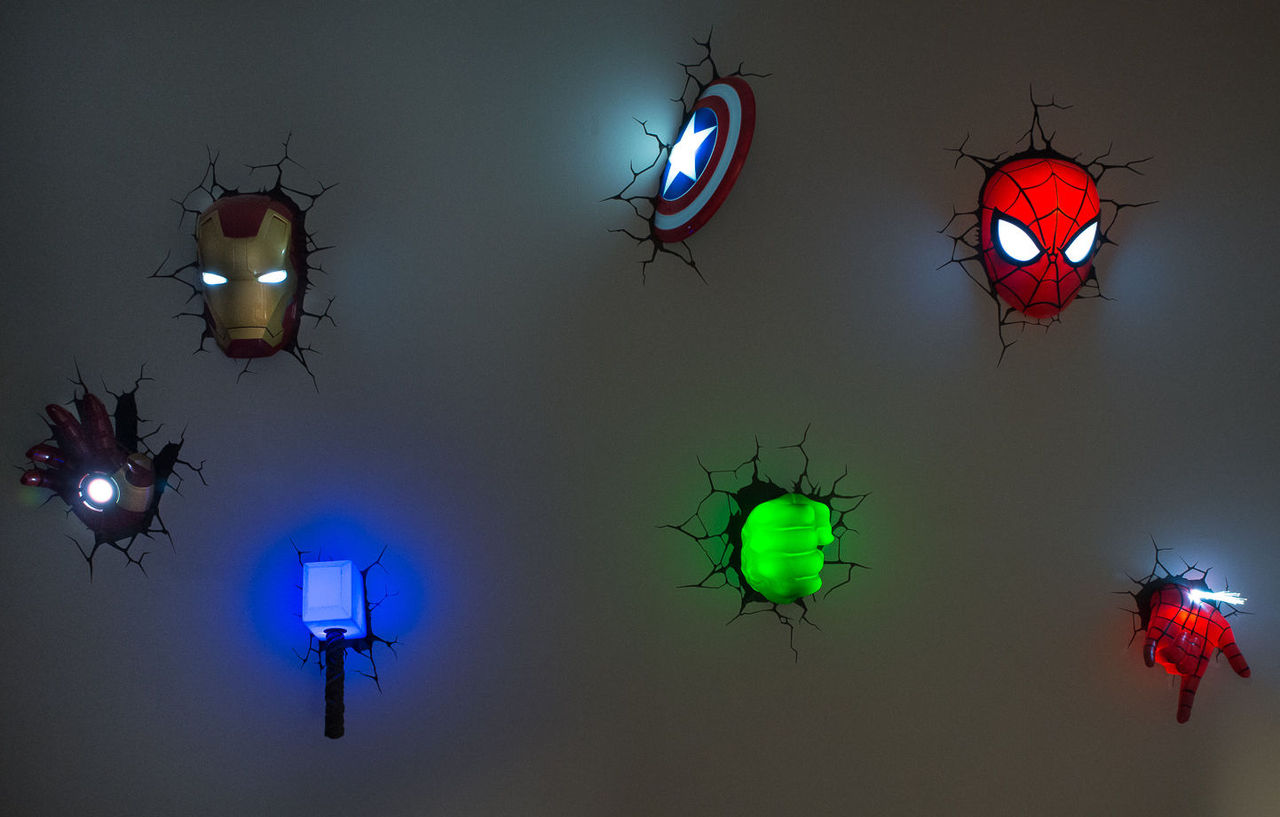 3d marvel wall lights photo - 1