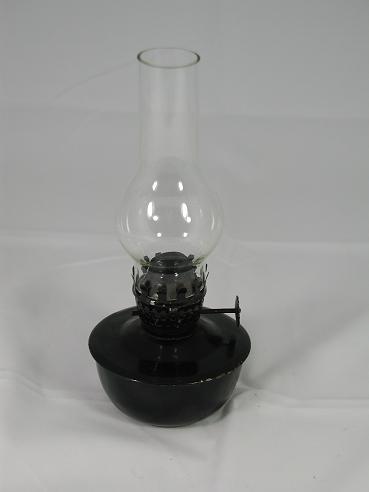 antique kerosene lamps photo - 4