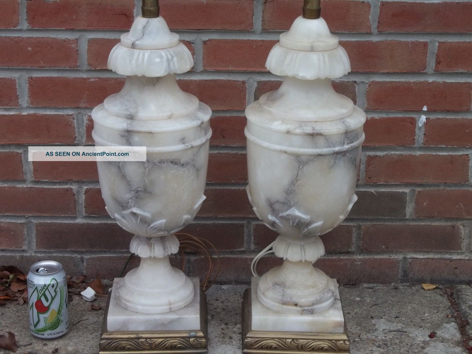 antique marble lamps photo - 1