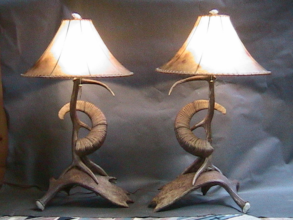 antler lamps photo - 7