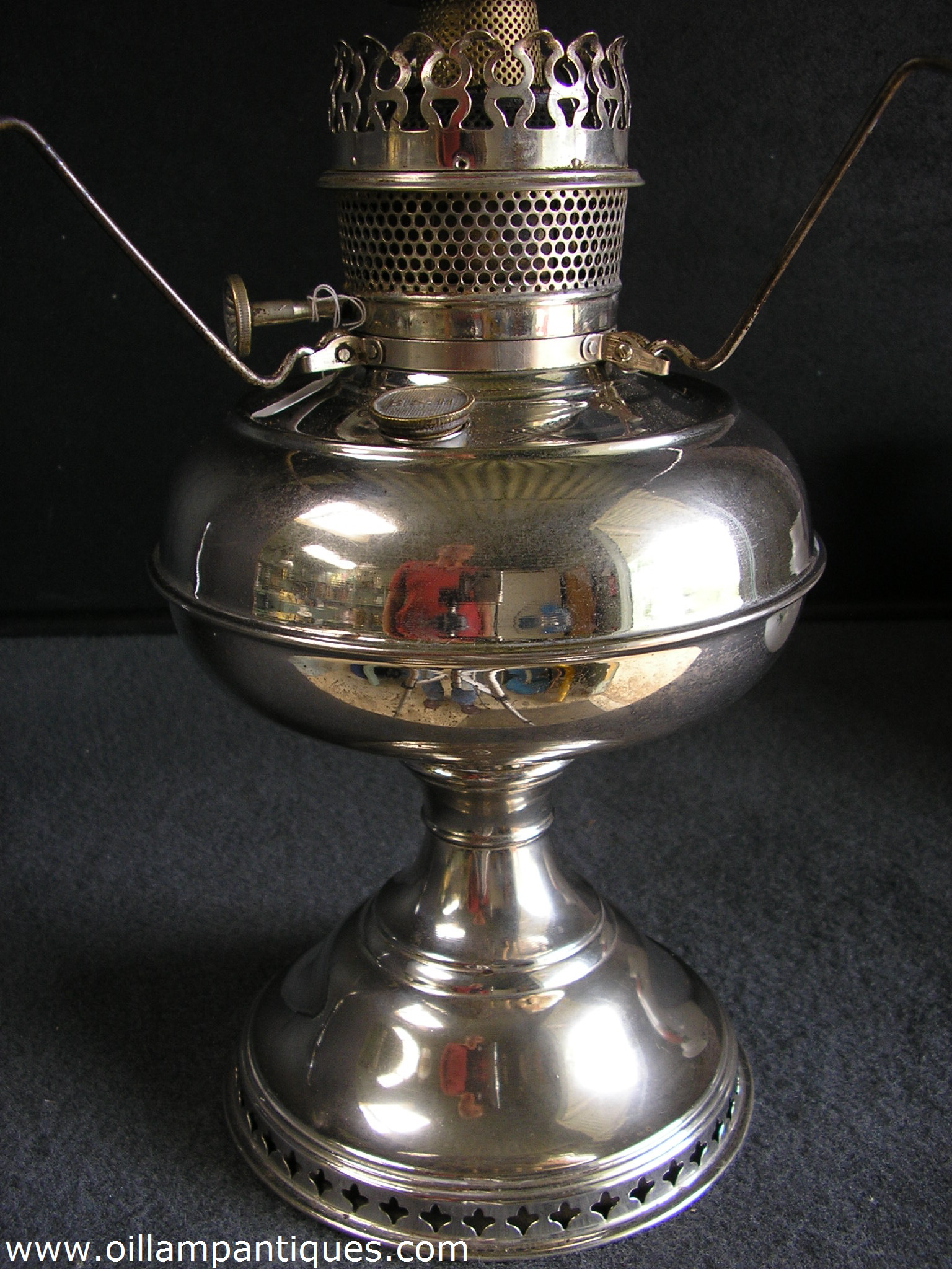 b&h oil lamp photo - 4