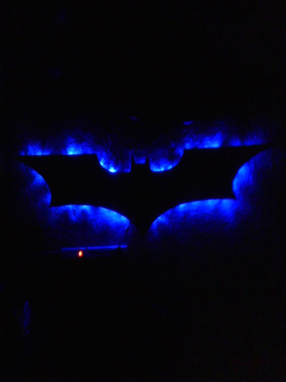 bat signal lamp photo - 4