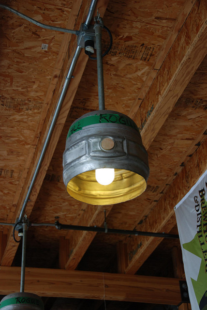 beer lamp photo - 2