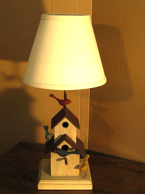 birdhouse lamp photo - 3