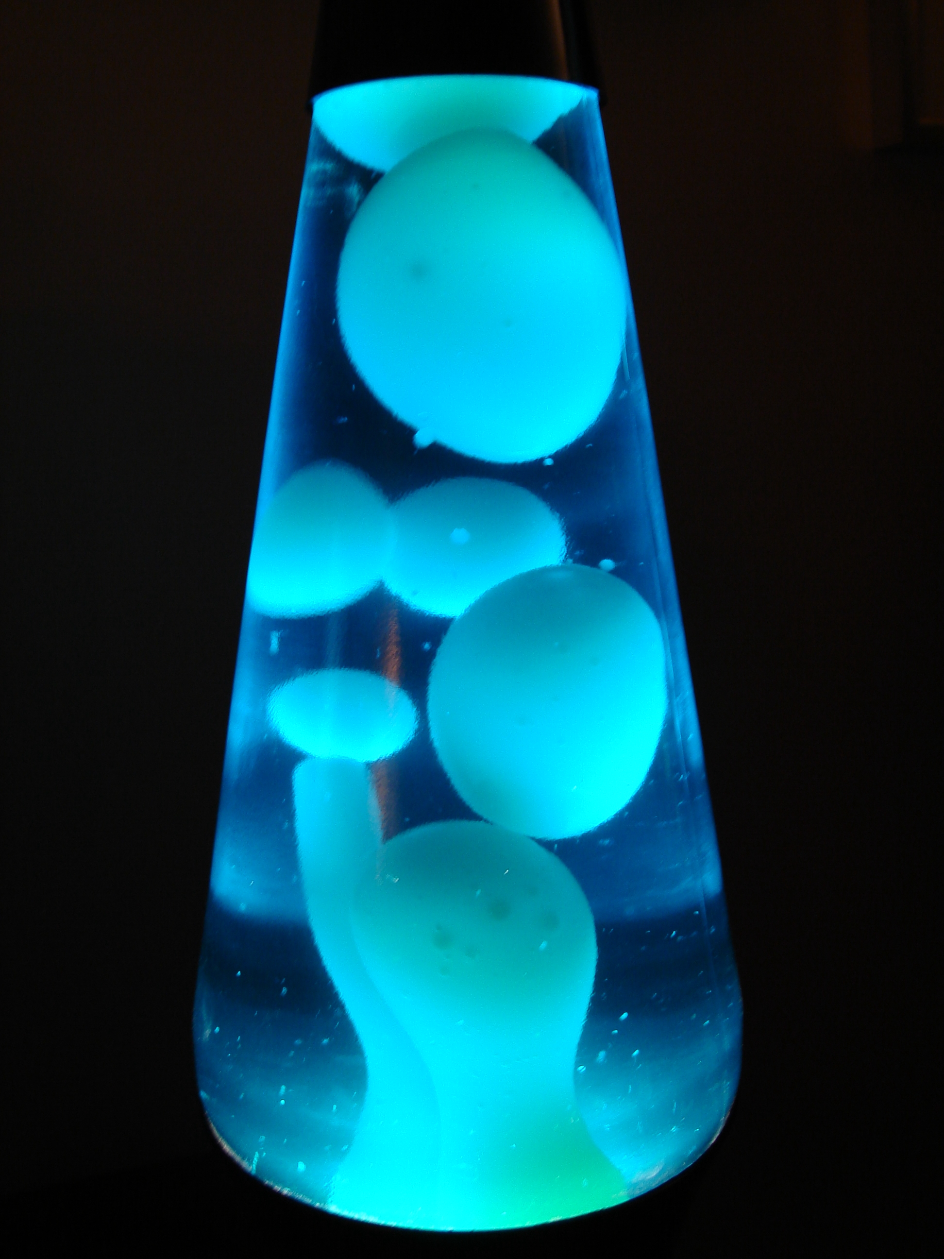 blue lava lamps photo - 3