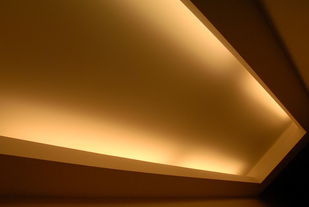 box ceiling light photo - 2