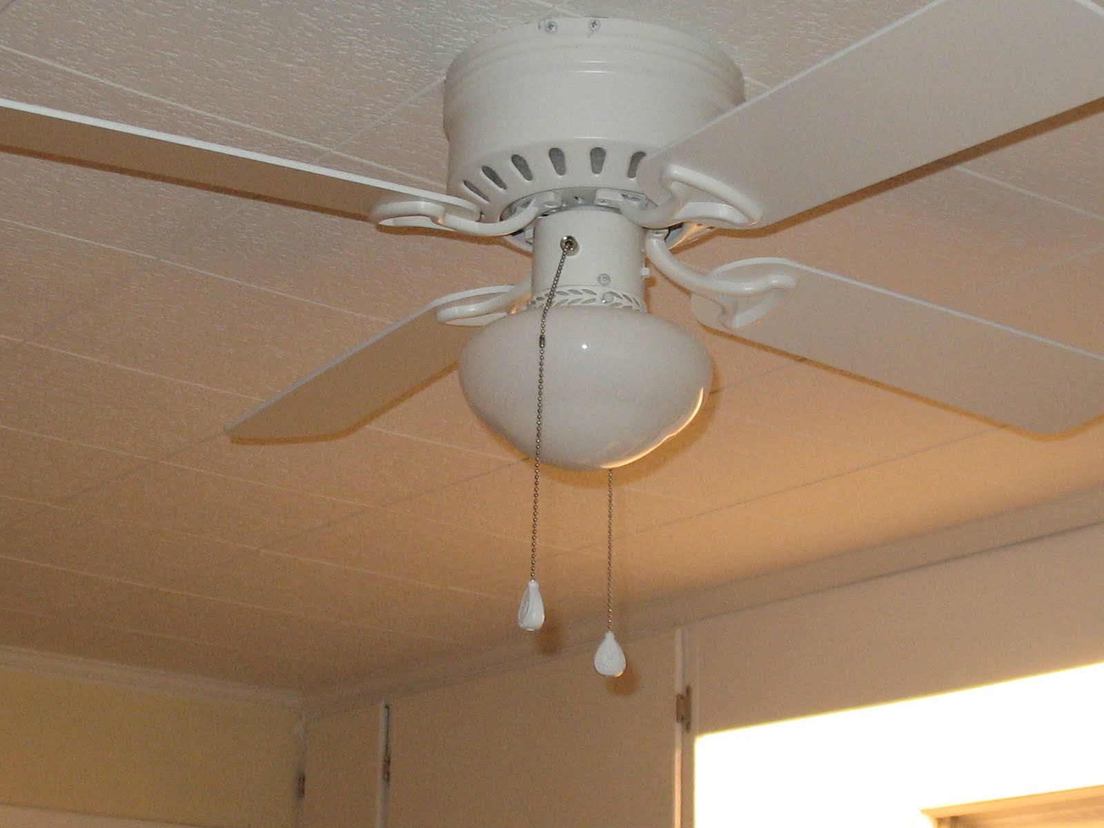 ceiling fan for kitchen with bright light