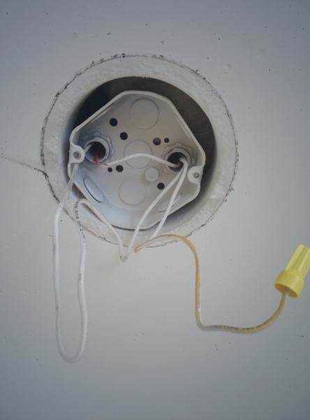 ceiling light junction box photo - 9