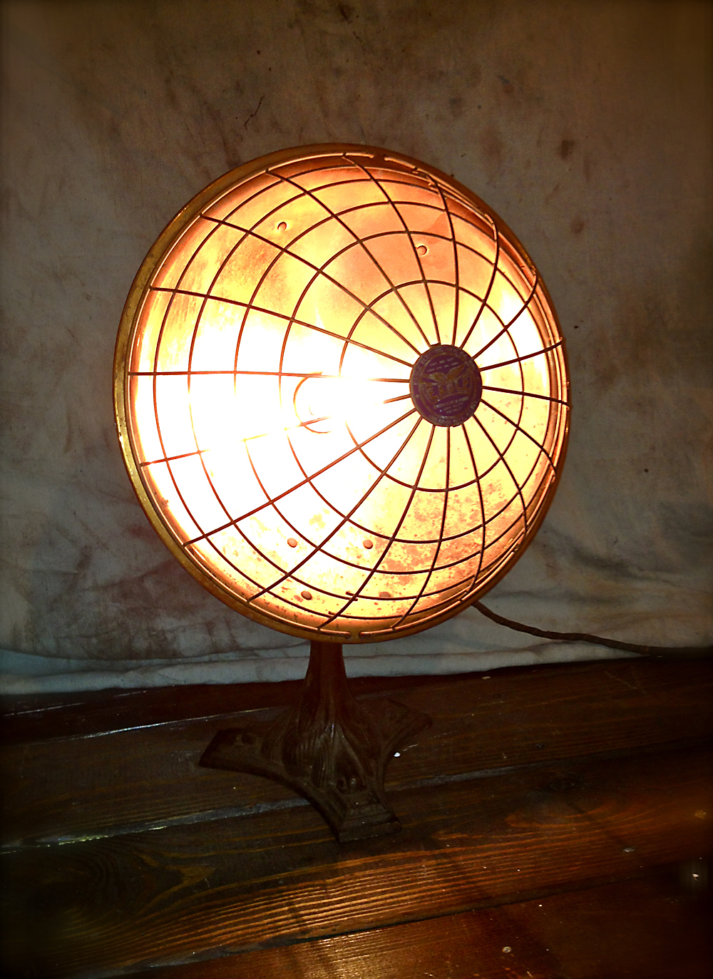 copper table lamp photo - 4