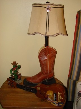cowboy boot lamp photo - 4