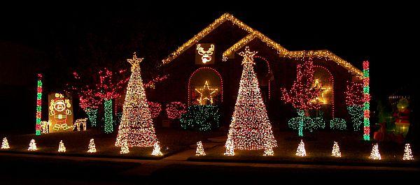 easy outdoor christmas lights photo - 8