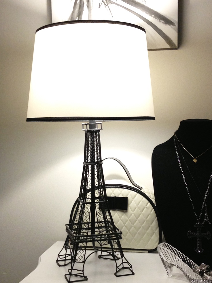 eiffel tower lamps photo - 1