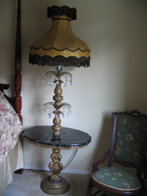 floor lamp table photo - 3