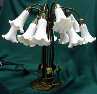 flower table lamp photo - 7