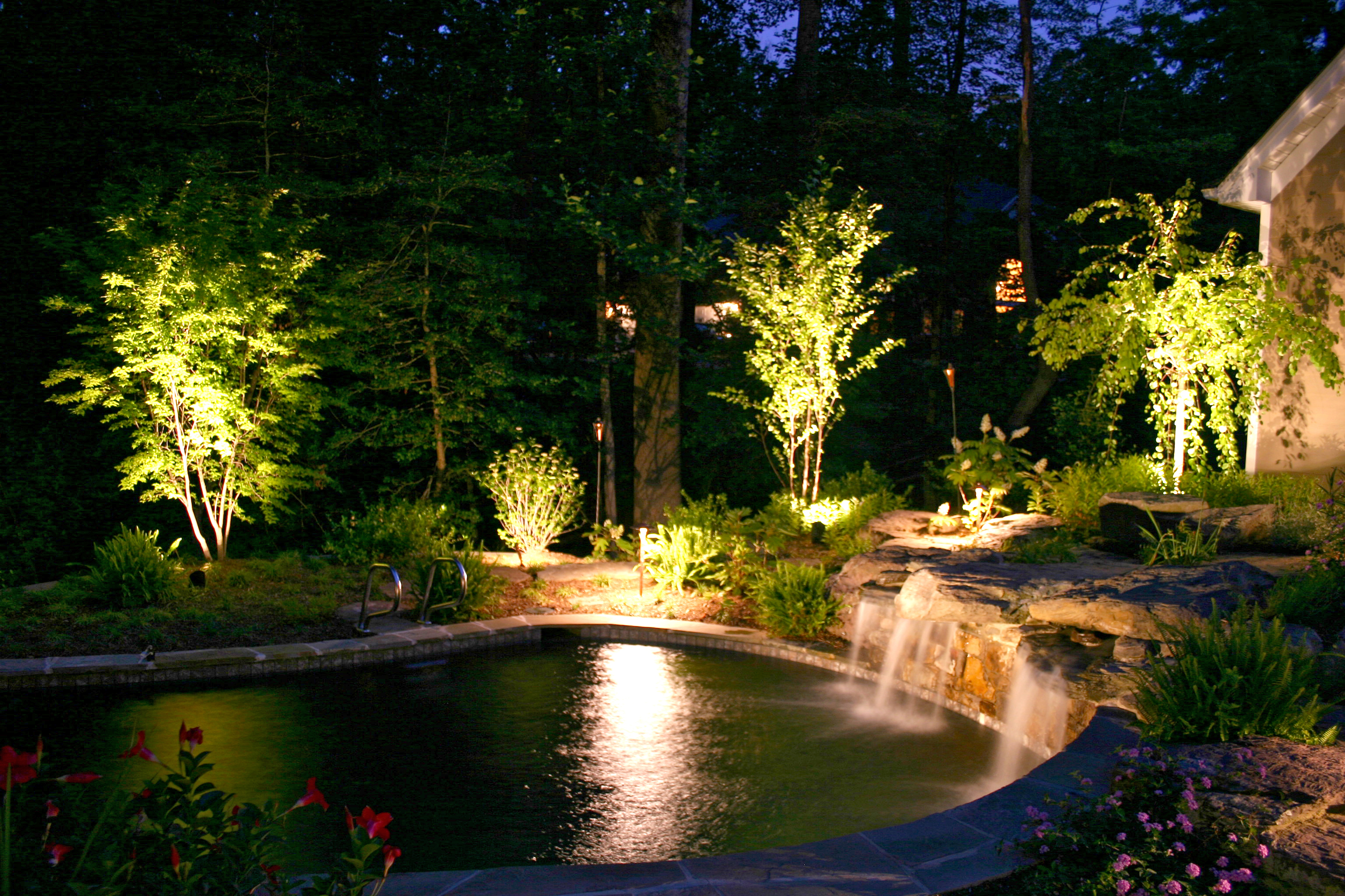 garden outdoor lights photo - 7