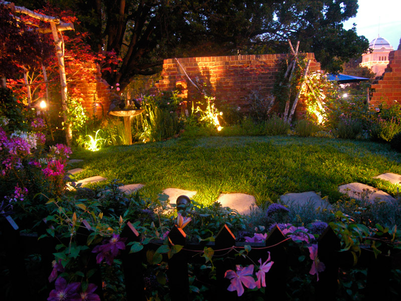 garden outdoor lights photo - 8