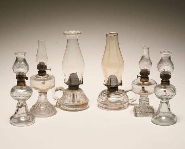 10 Adventiges Of Glass Oil Lamps Warisan Lighting