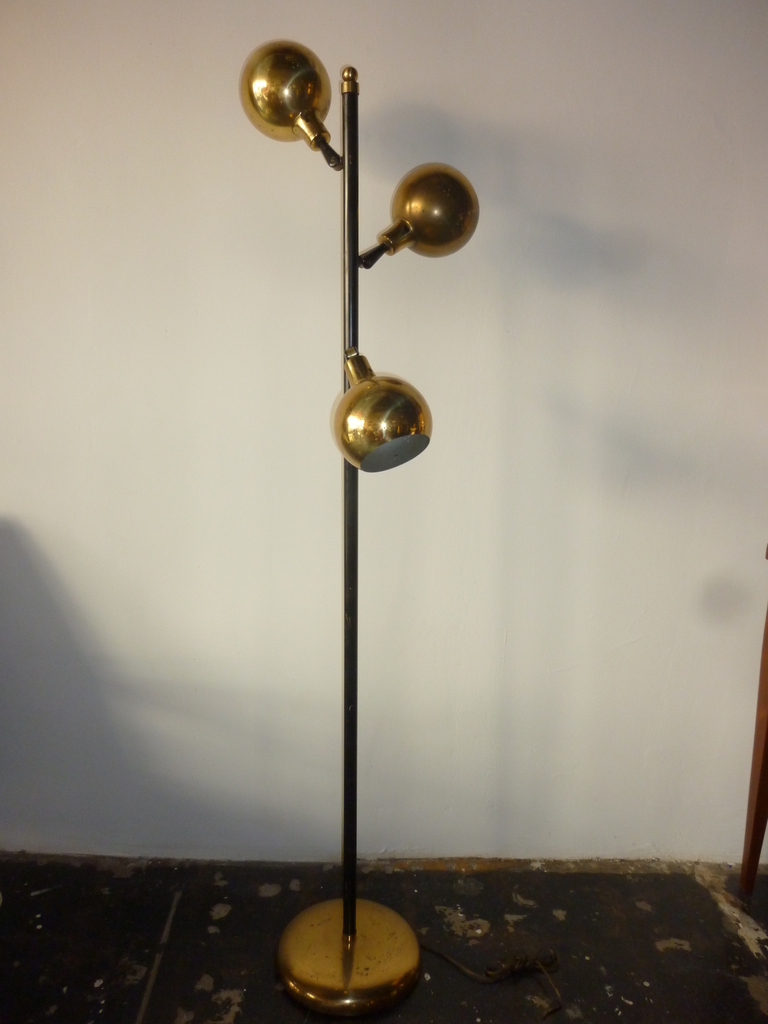 globe floor lamp photo - 9