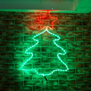 green outdoor christmas lights photo - 10