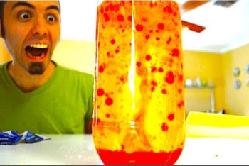 homemade lava lamp with salt photo - 3