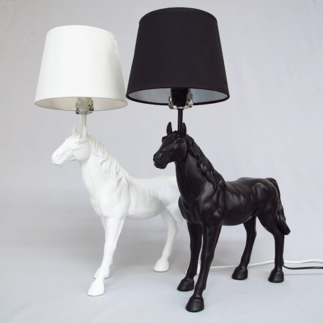 horse table lamp photo - 2