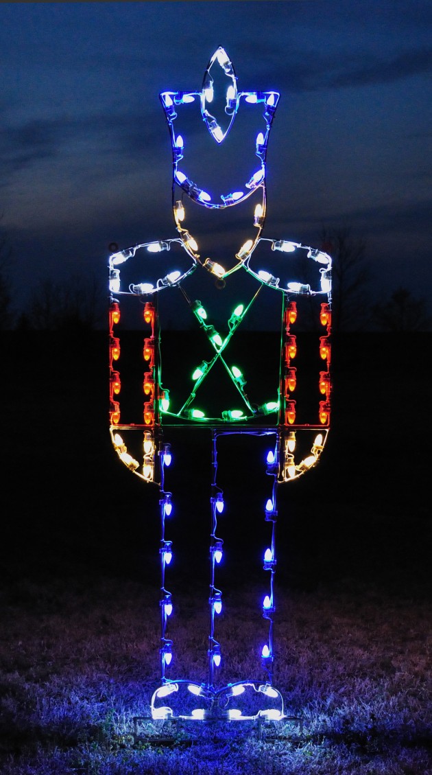 large christmas outdoor lights photo - 8