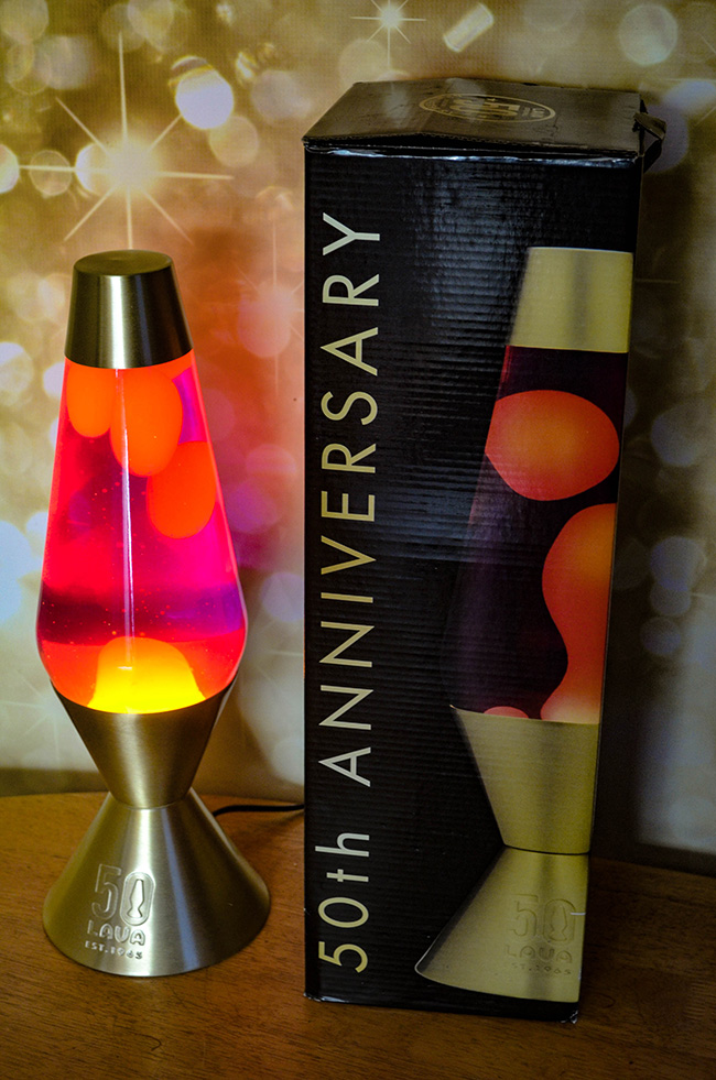 classic lava lamp size