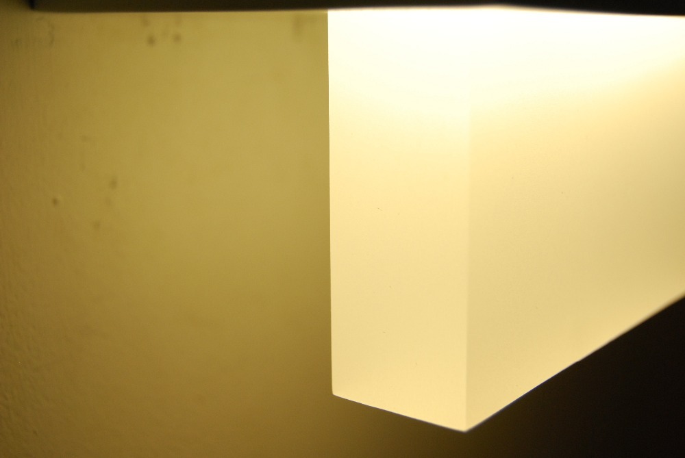 led bedside wall lights photo - 5