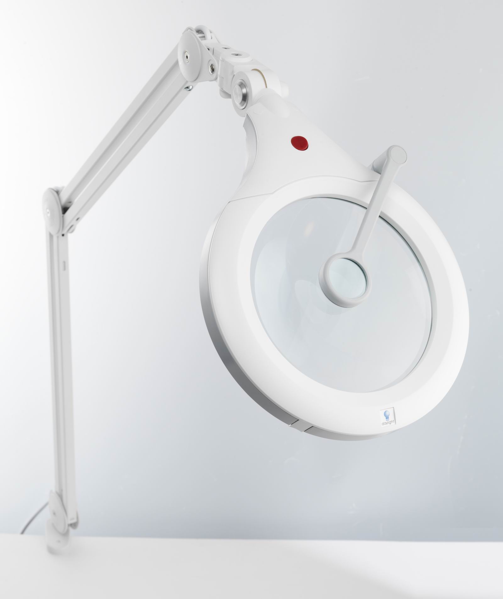 led magnifying lamp photo - 3