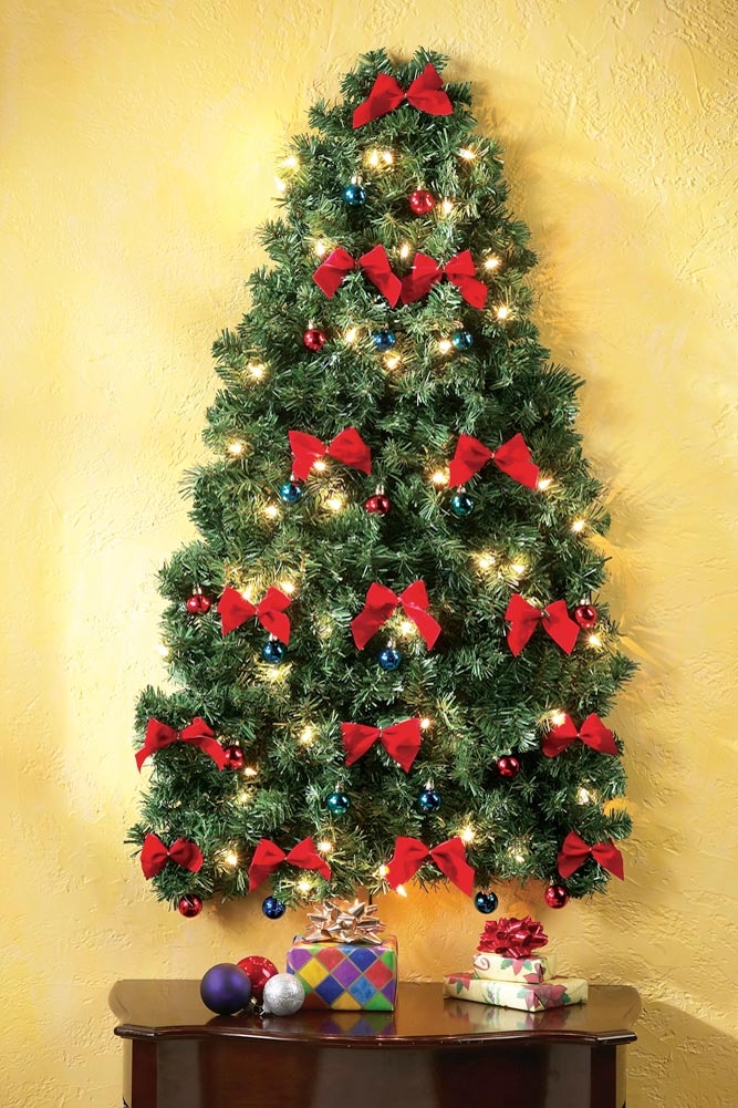 lighted wall christmas tree photo - 1
