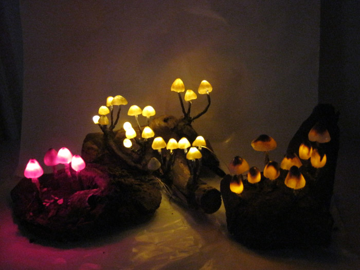 magic mushroom lamp photo - 4