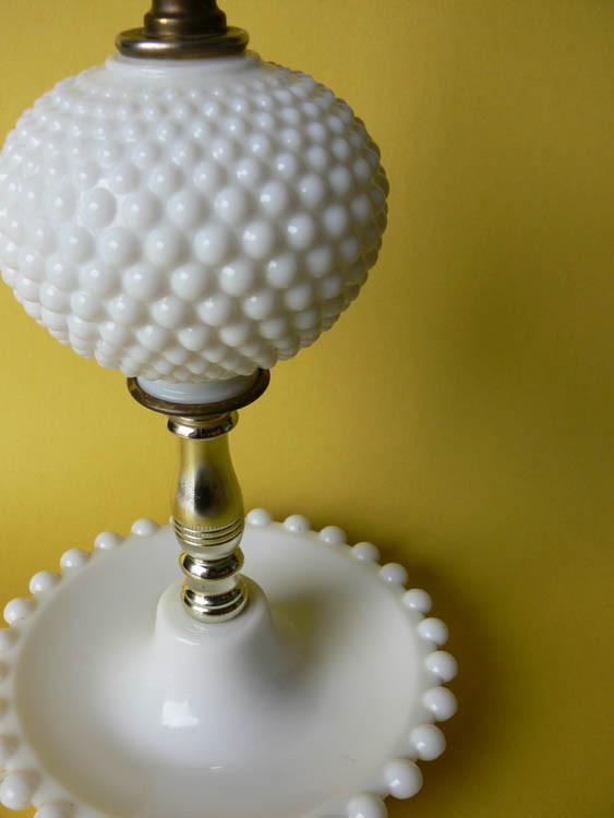 milk glass lamps photo - 4