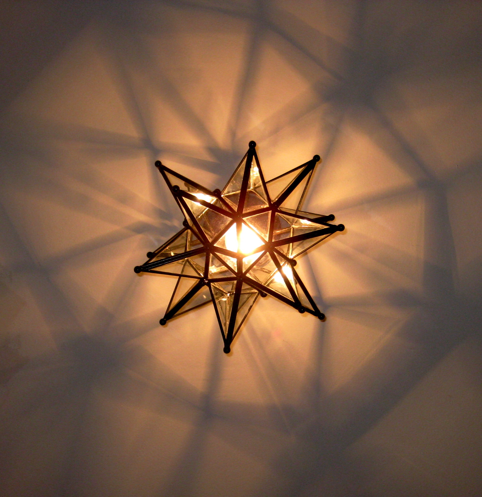 moravian star ceiling light photo - 2