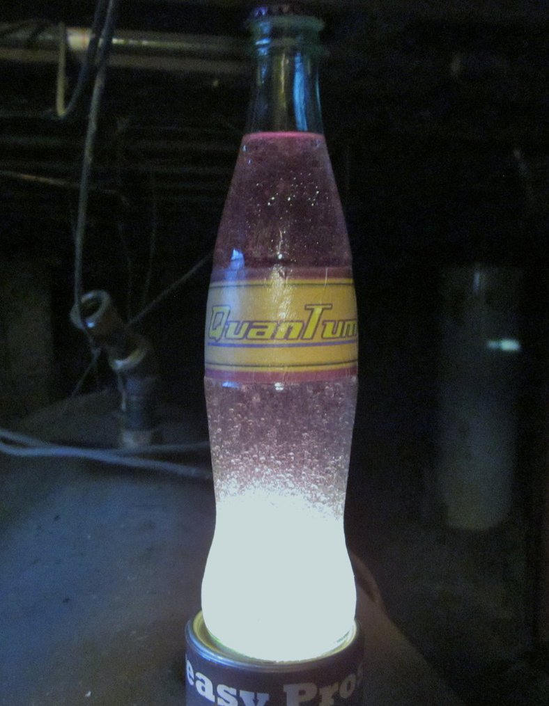 nuka cola quantum lamp photo - 1