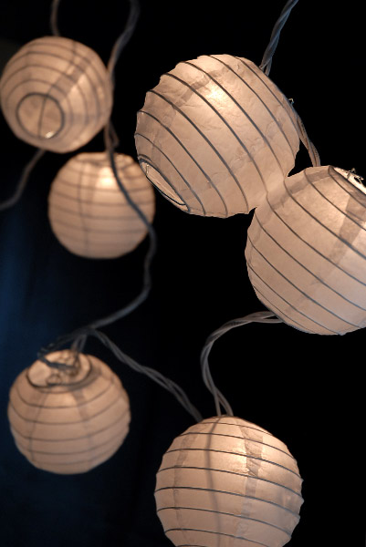 paper lantern lights outdoor 7