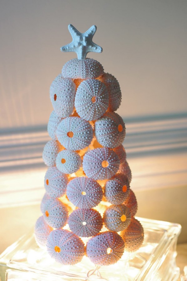 Sea urchin lamp - the design of the aquatic animal - Warisan Lighting