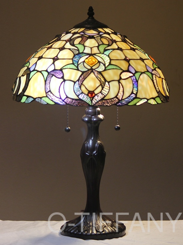 Tiffany stained glass lamps - 10 reasons to buy | Warisan Lighting