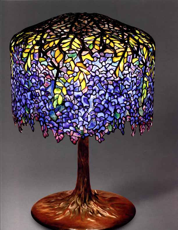 Tiffany stained glass lamps - 10 reasons to buy - Warisan Lighting