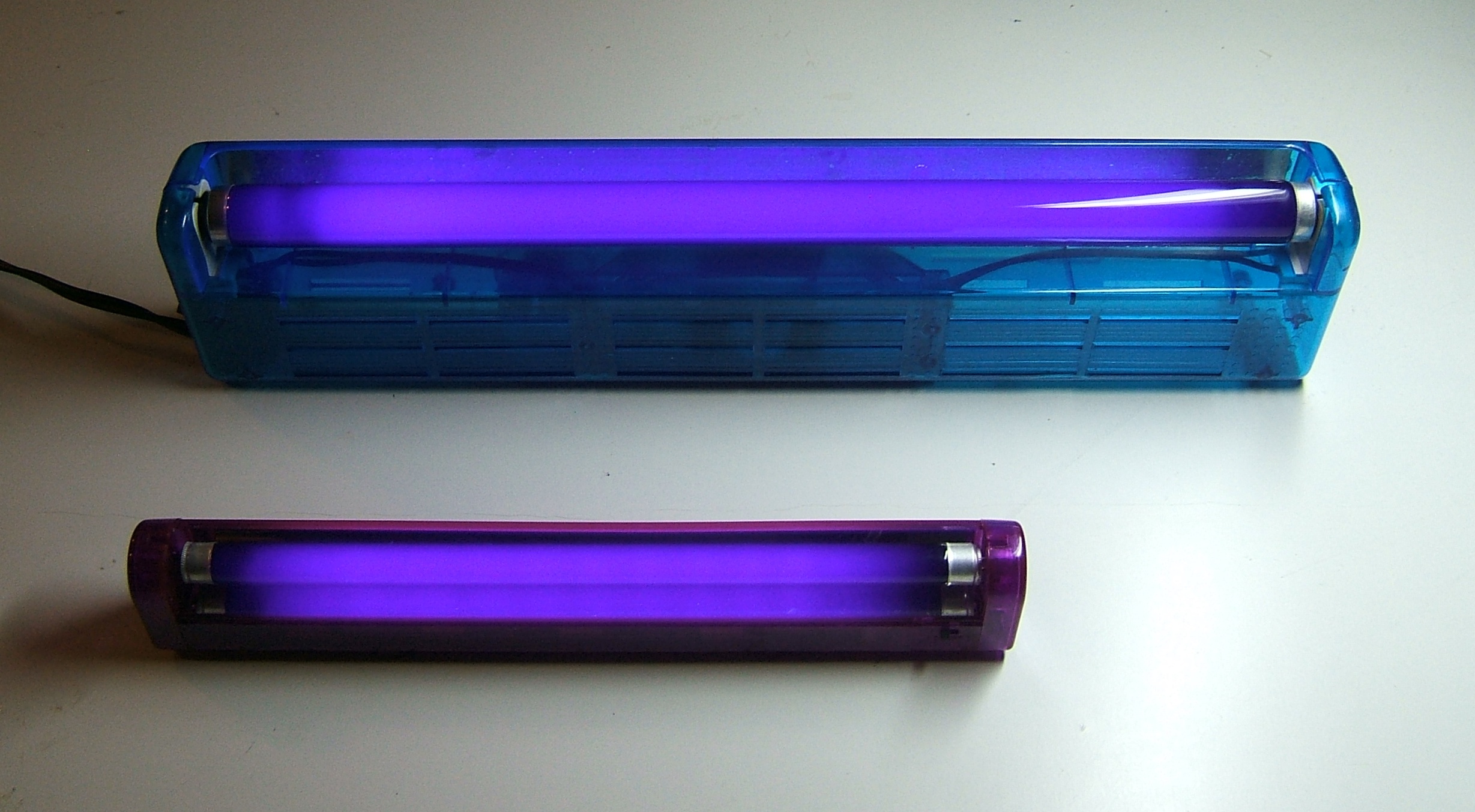 ultraviolet lamps photo - 2