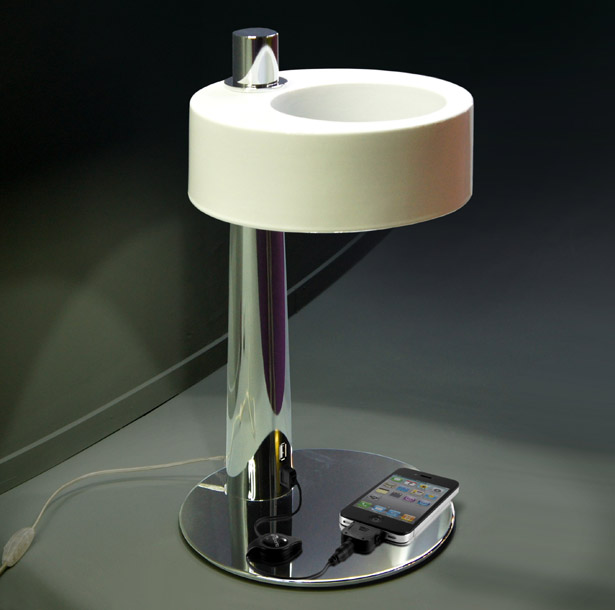 usb table lamp photo - 2