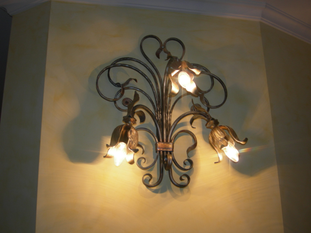 wall mounted light fixtures photo - 8