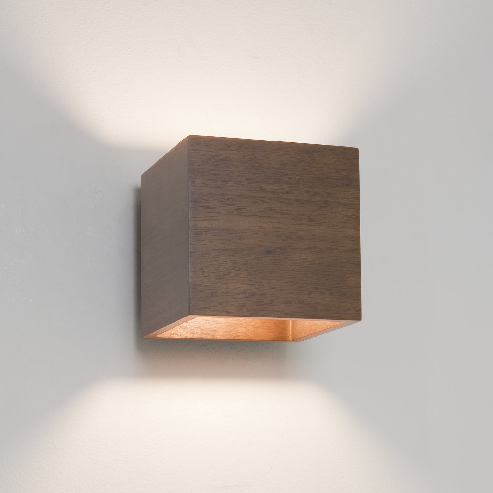 wooden wall lights photo - 1