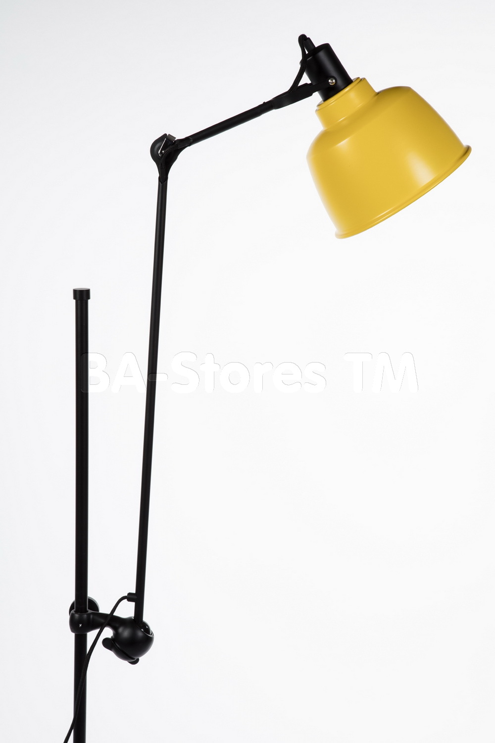 yellow floor lamp photo - 8